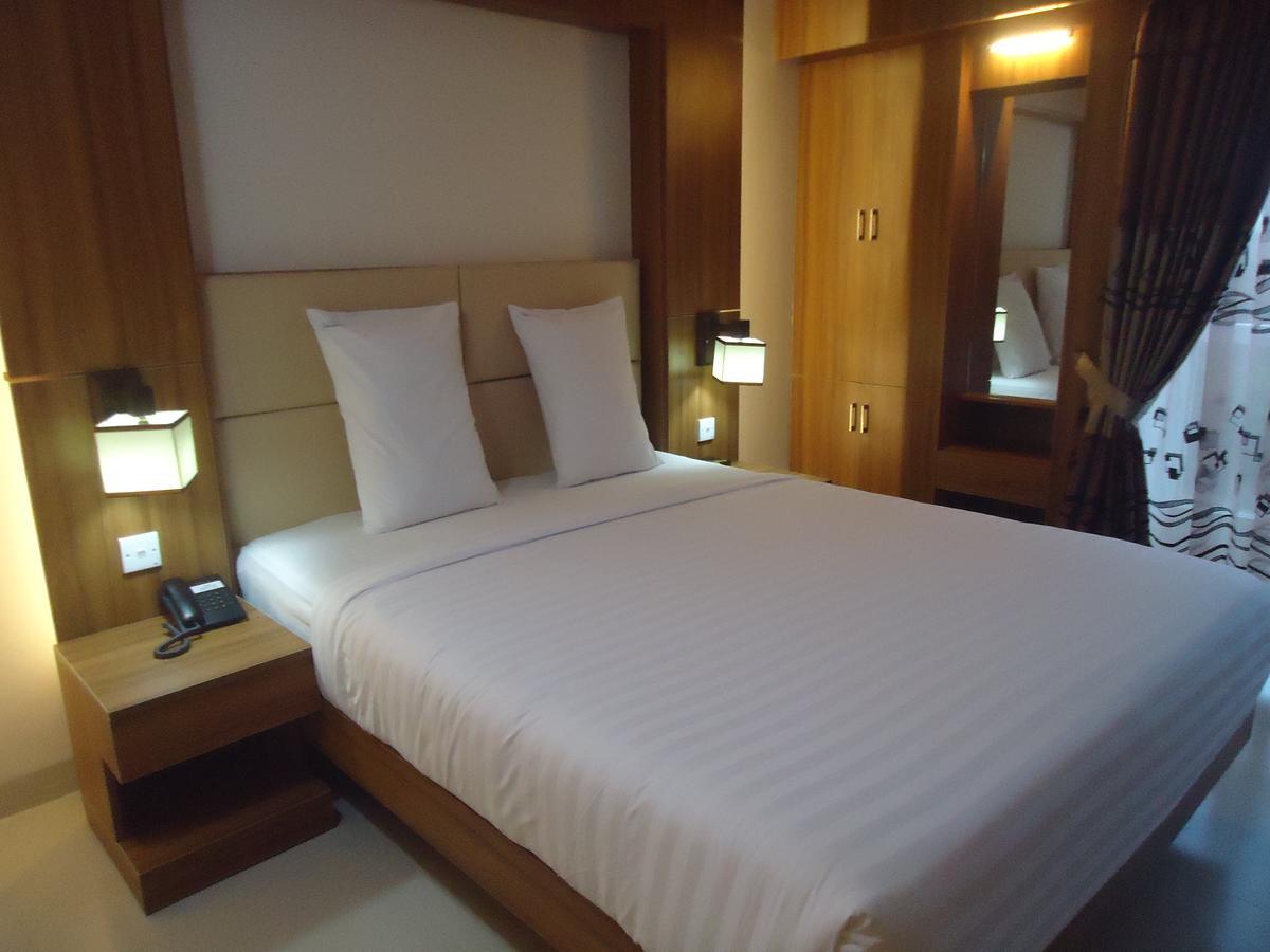 Neeshorgo Hotel & Resort ค็อกเซสบาซาร์ ภายนอก รูปภาพ