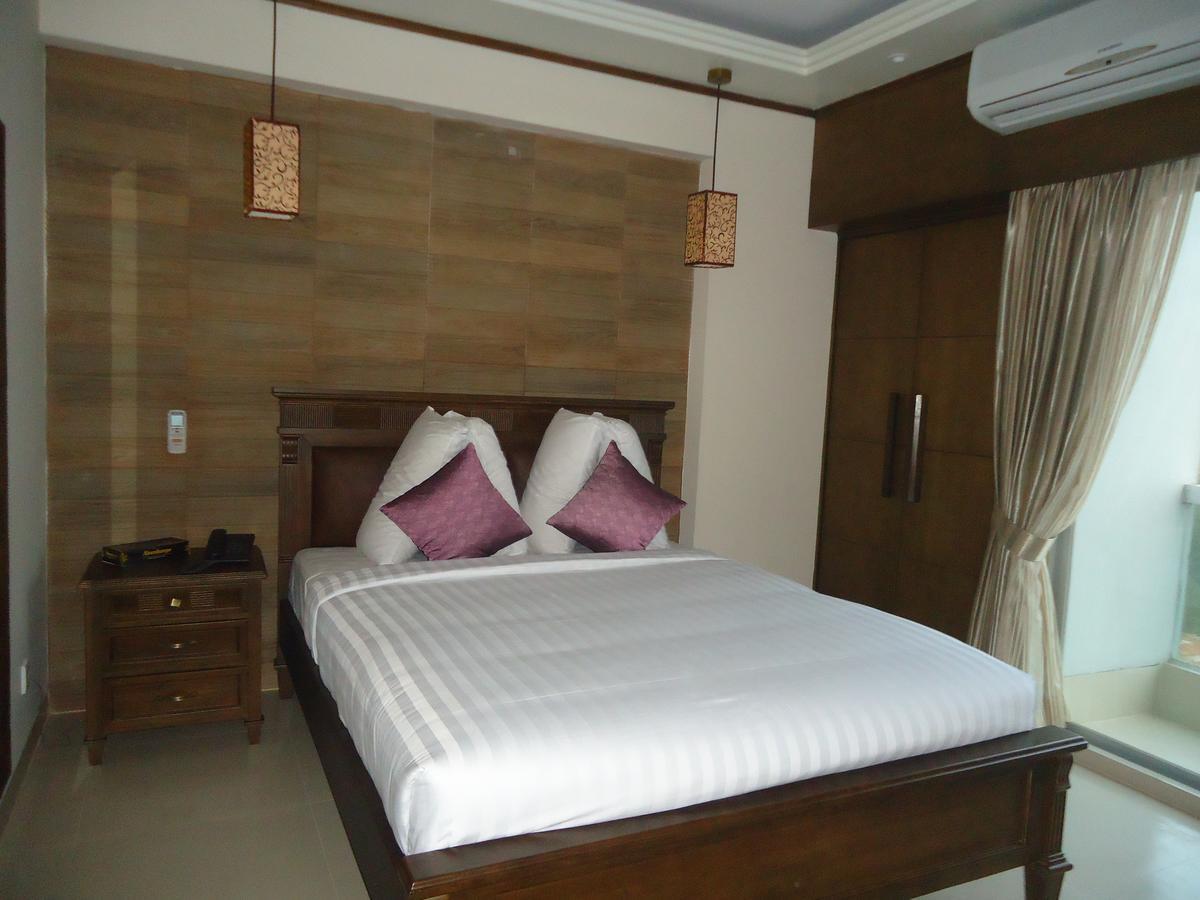 Neeshorgo Hotel & Resort ค็อกเซสบาซาร์ ภายนอก รูปภาพ