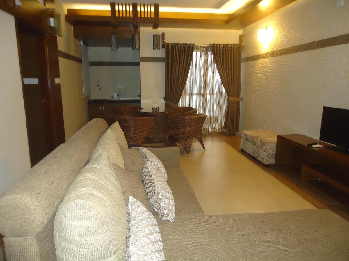 Neeshorgo Hotel & Resort ค็อกเซสบาซาร์ ภายนอก รูปภาพ
