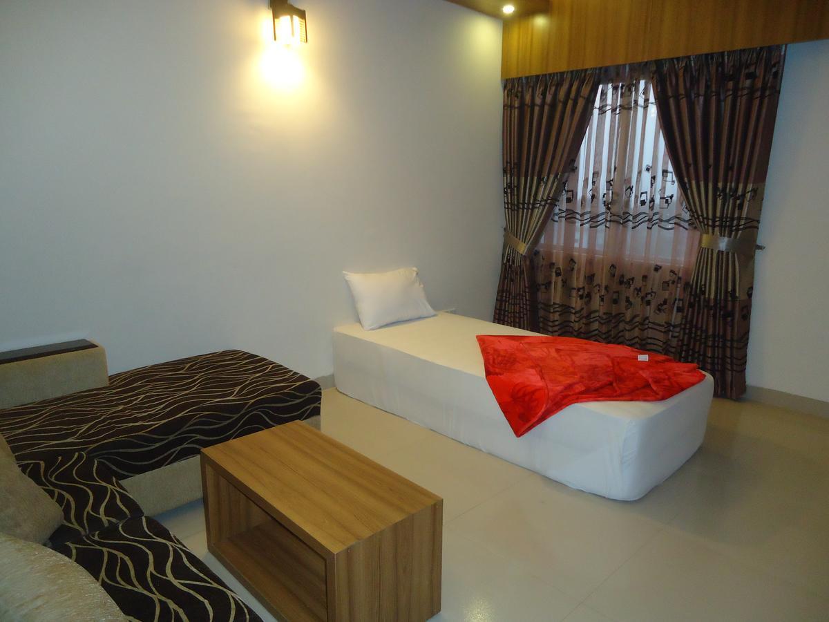 Neeshorgo Hotel & Resort ค็อกเซสบาซาร์ ภายนอก รูปภาพ